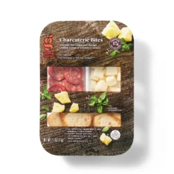 Hot Calabrese, Asiago Cheese Cubes, Crostini Crackers - 2.7oz - Good & Gather™ -Thrive Maket GUEST 532aeb2f d4a5 4a6a a124 e313a5245cea